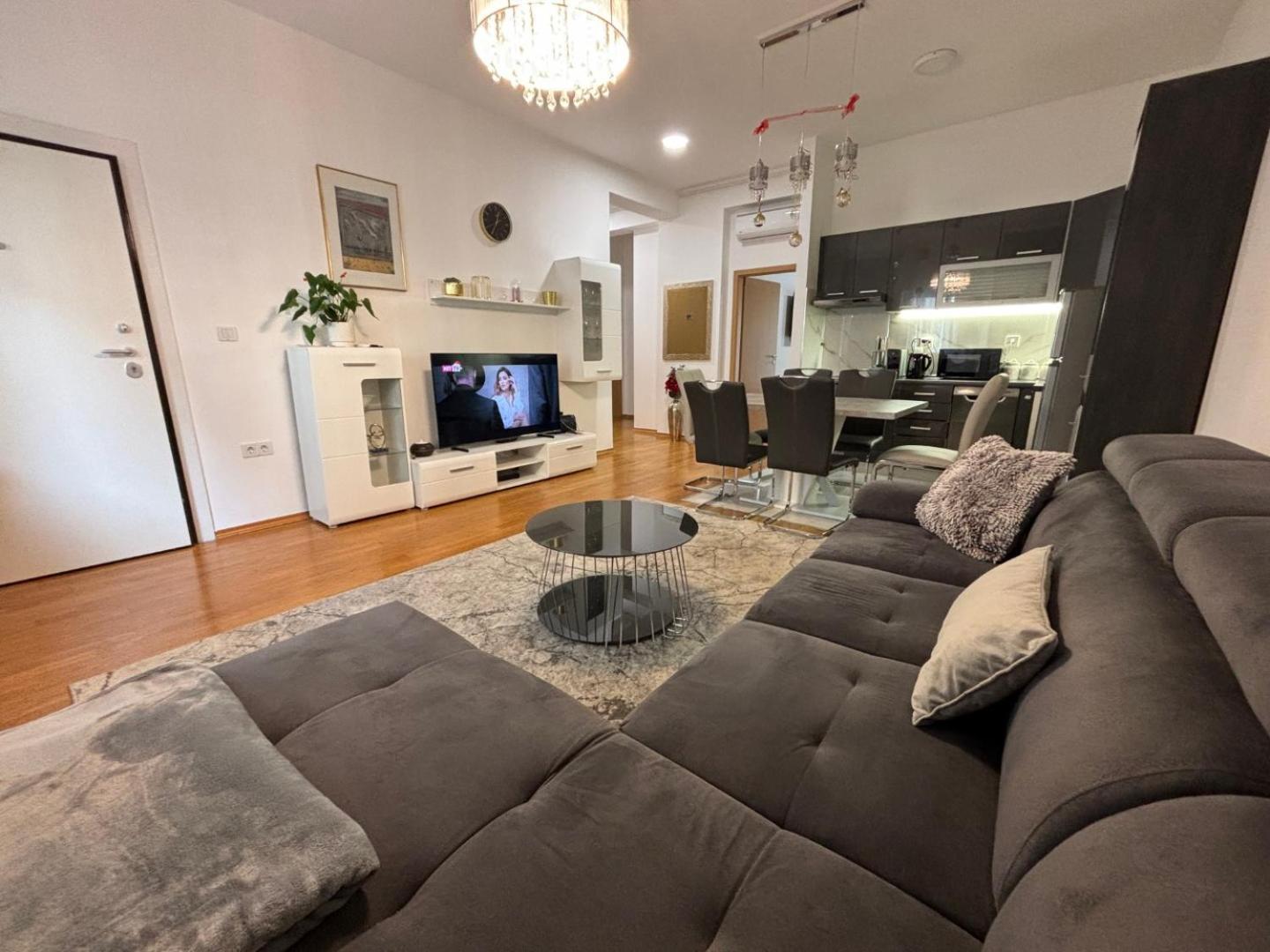 Km Apartments Загреб Екстер'єр фото